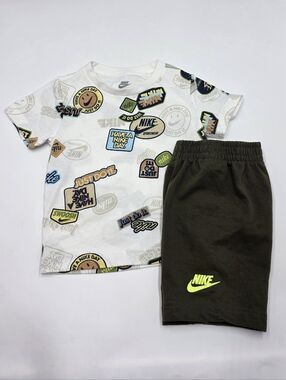 Nike boys' summer set size 3T